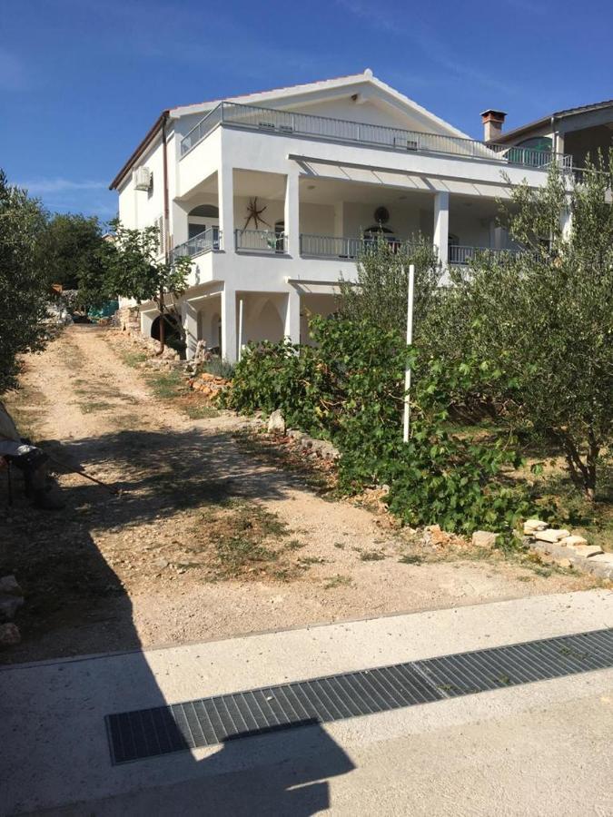 Apartman Put Svete Kate Raslina Luaran gambar